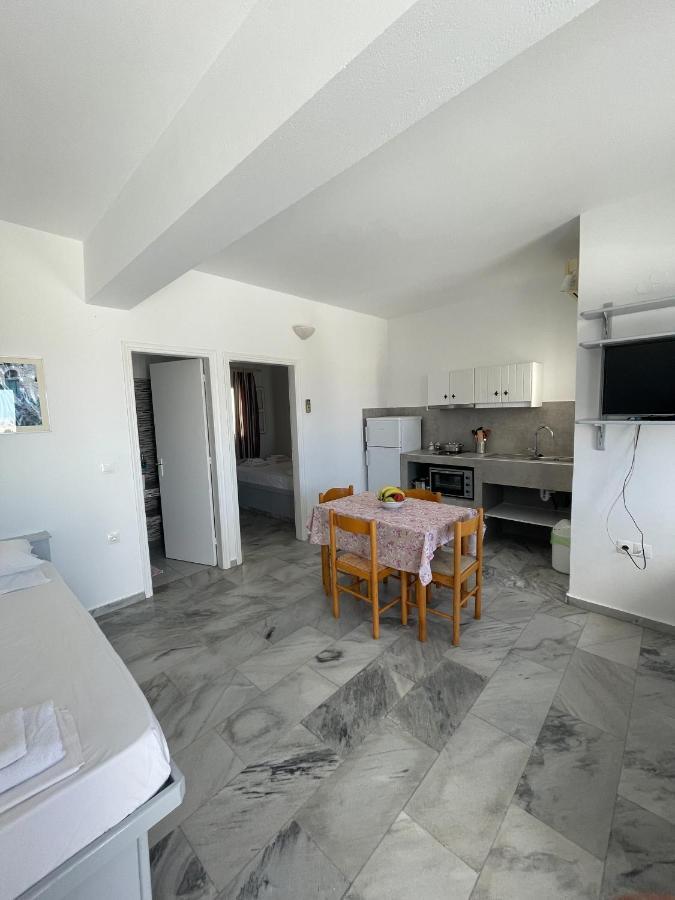Country House Apartments Ίος Εξωτερικό φωτογραφία